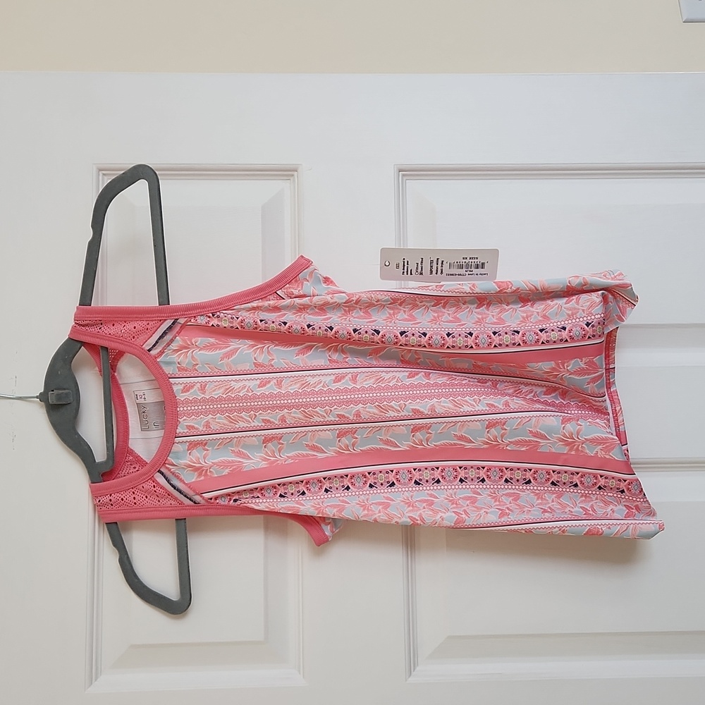 Tennis Tank